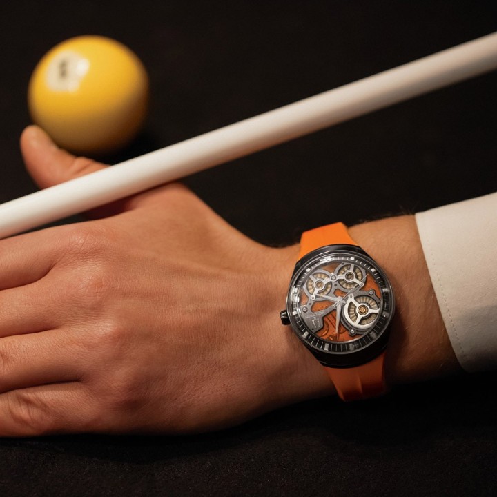 Bild von Bulova Accutron DNA Casino Limited Edition