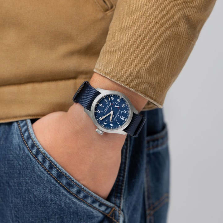 Bild von Hamilton Khaki Field Mechanical Power Reserve