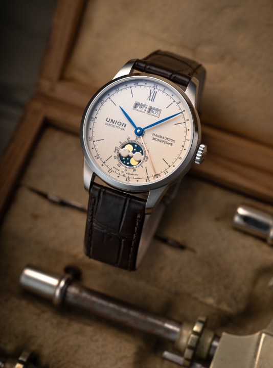 Bild von Union Glashütte 1893 Johannes Dürrstein Edition "Double Moon Phase"