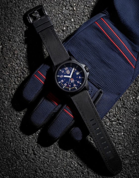 Bild von Luminox Atacama Field 1960 Series Red Bull AMPOL Racing Limited Edition