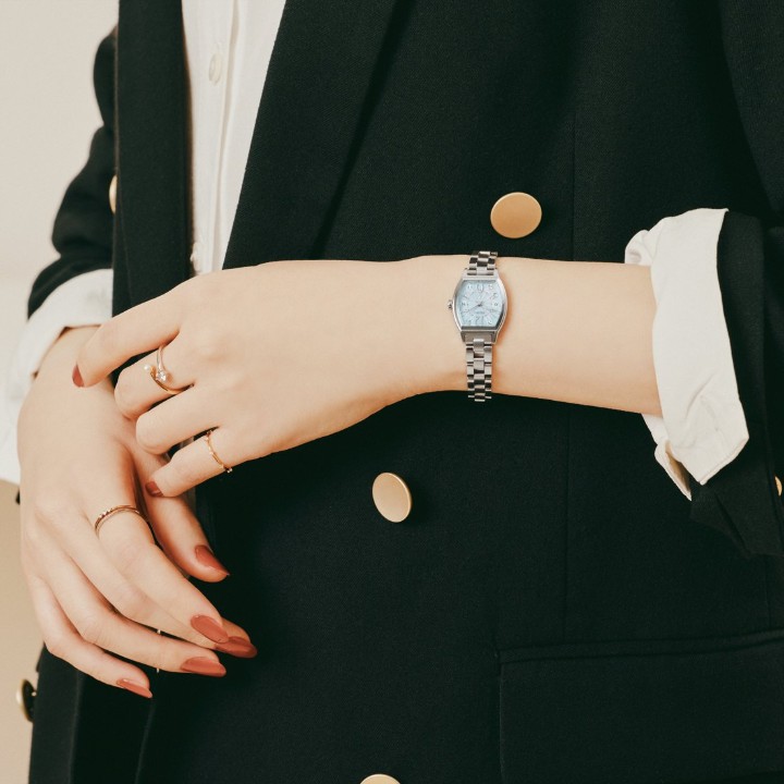 Bild von Seiko Quartz Lukia Happy