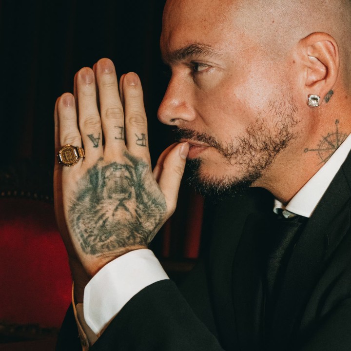 Bild von Casio Ring Watch x J Balvin Collaboration