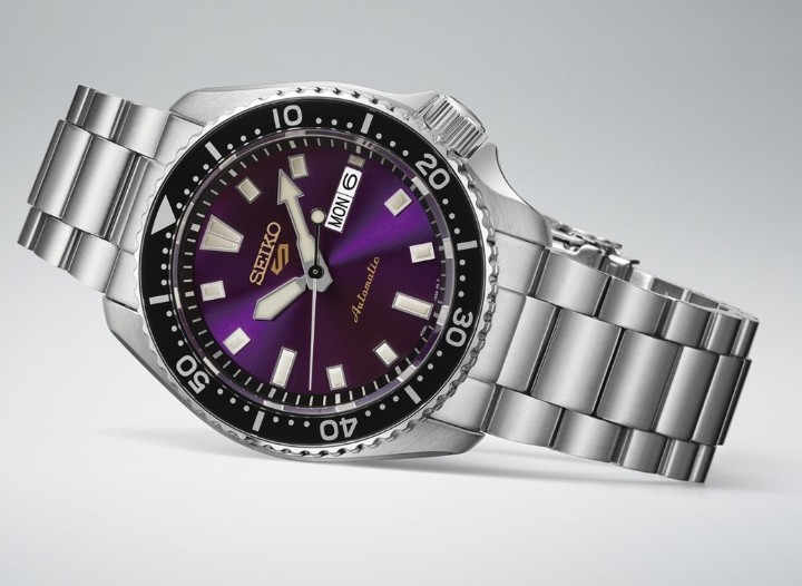 Bild von Seiko 5 Sports SKX Series 145th Anniversary Limited Edition