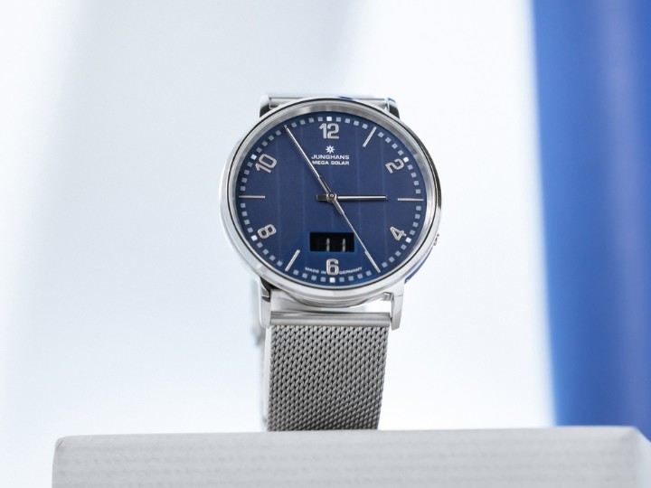 Obrázek Junghans Milano Mega Solar