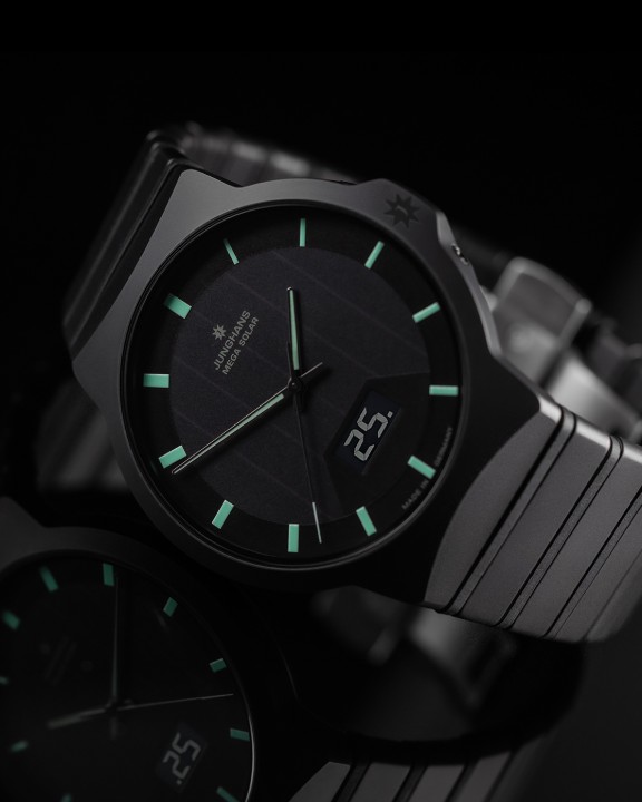 Obrázek Junghans Force Mega Solar
