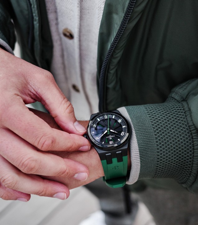 Obrázek Perrelet Turbine Titanium 41