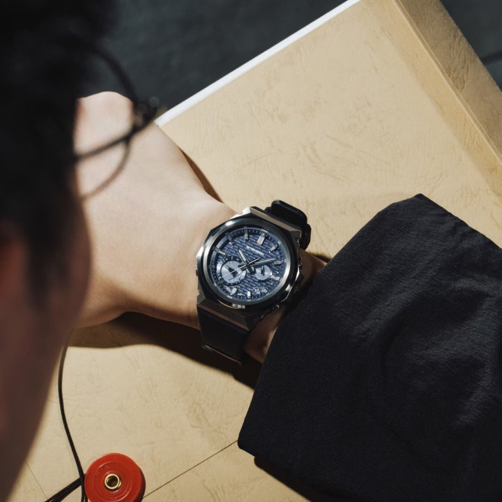 Obrázek Casio G-Shock G-Steel Carbon Core Guard