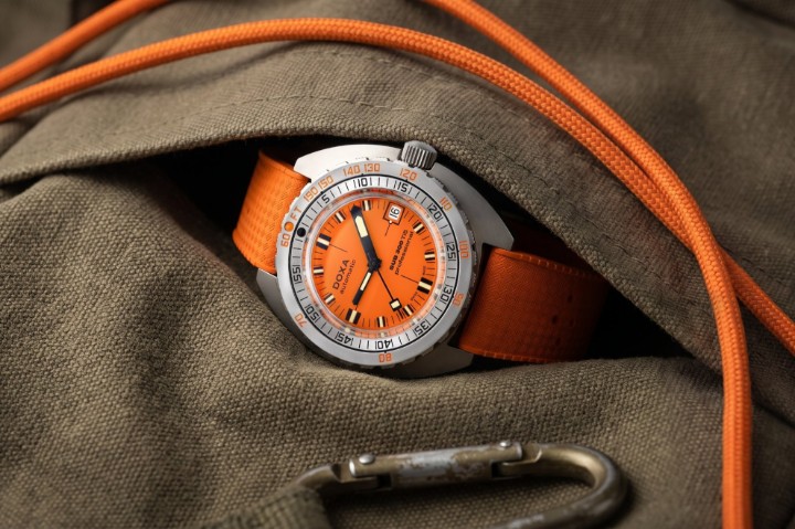 Bild von Doxa SUB 300 Ti5 Professional