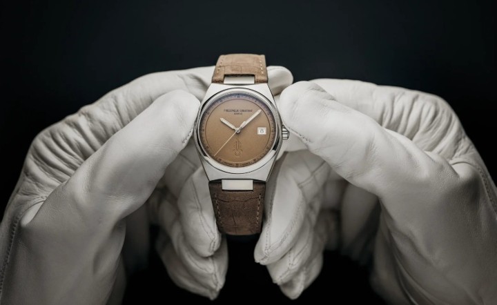 Bild von Frederique Constant Highlife Automatic x Légion Étrangère Limited Edition