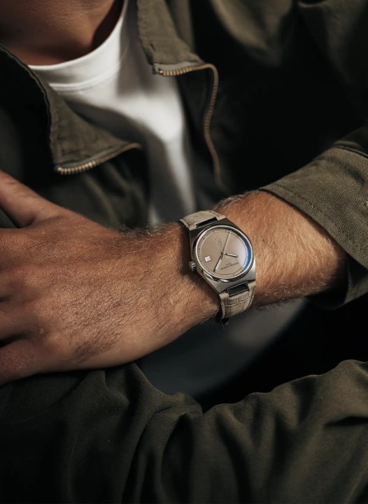 Bild von Frederique Constant Highlife Automatic x Légion Étrangère Limited Edition