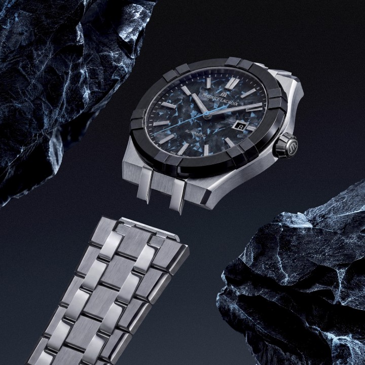 Bild von Maurice Lacroix Aikon-ic Frozen Carbon Colours