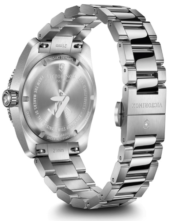 Bild von Victorinox Maverick Quartz