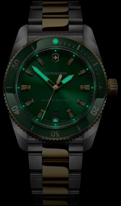 Obrázek Victorinox Maverick Quartz