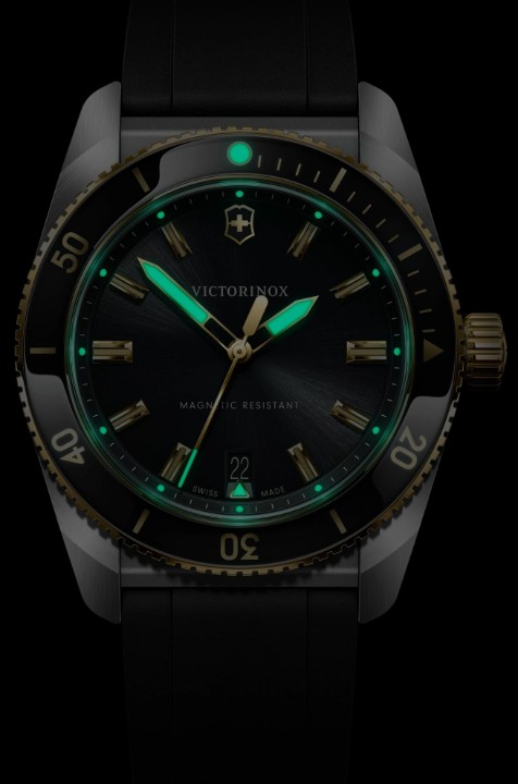 Obrázek Victorinox Maverick Quartz
