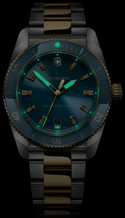 Obrázek Victorinox Maverick Quartz