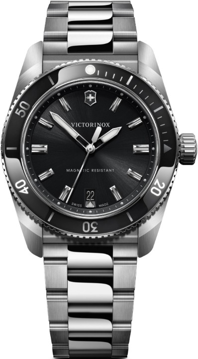 Bild von Victorinox Maverick Quartz