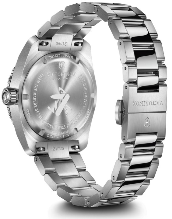 Bild von Victorinox Maverick Quartz