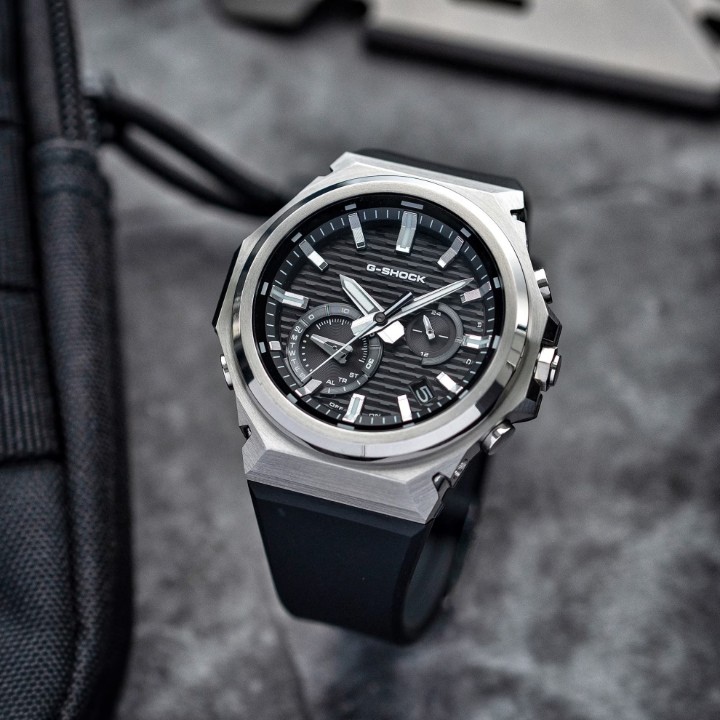 Obrázek Casio G-Shock G-Steel Carbon Core Guard