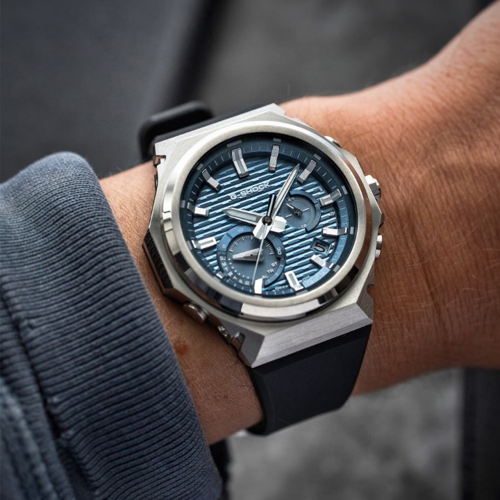 Obrázek Casio G-Shock G-Steel Carbon Core Guard