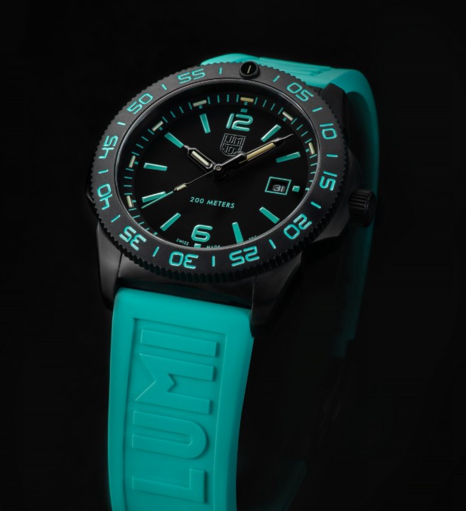 Bild von Luminox Pacific Diver 3120 Transformative Teal Limited Edition