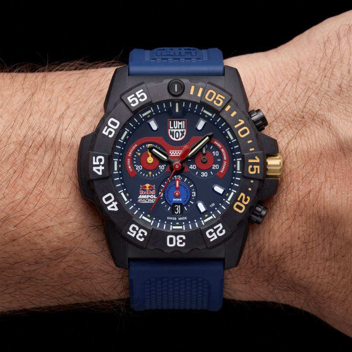 Obrázek Luminox Navy SEAL 3580 Series Chronograph Red Bull AMPOL Racing Limited Edition