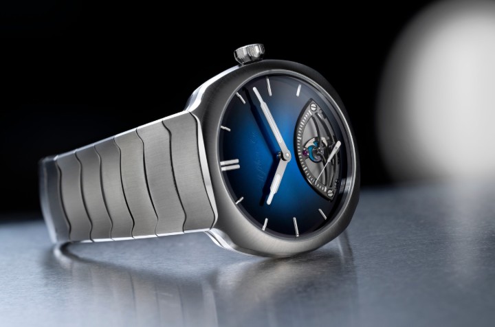 Obrázek H. Moser & Cie Streamliner Retrograde Funky Blue