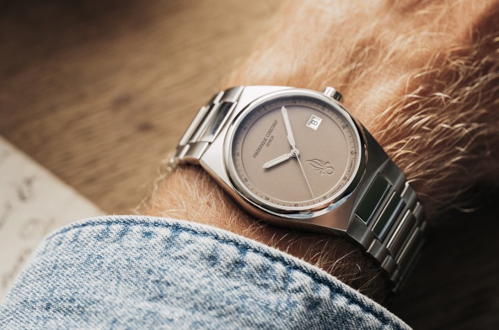 Bild von Frederique Constant Highlife Automatic x Légion Étrangère Limited Edition