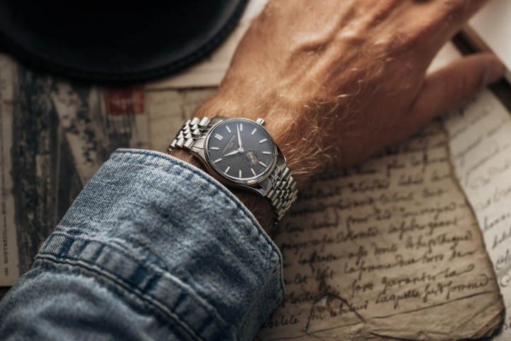 Bild von Frederique Constant Classics Index Small Seconds Automatic x Légion Étrangère Limited Edition