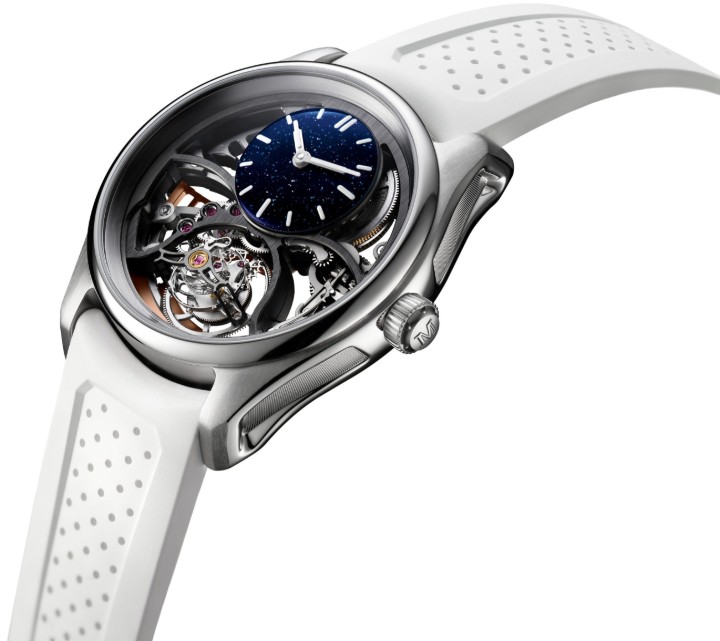 Bild von H. Moser & Cie Pioneer Cylindrical Tourbillon Skeleton Aventurine Saquon Barkley Edition