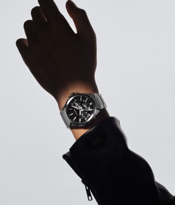 Bild von Casio G-Shock G-Steel Carbon Core Guard